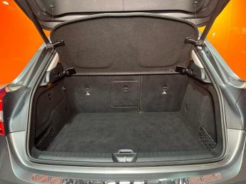 MERCEDES-BENZ GLA 2.1 GLA200d Sport SUV 5dr Diesel 7G-DCT Euro 6 (s/s) (136 ps)
