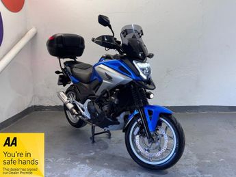  750 Adventure Petrol Manual Euro 4 (54 ps)