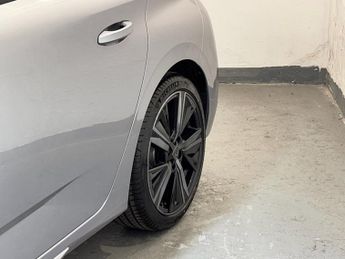 PEUGEOT 308 1.2 PureTech GT Hatchback 5dr Petrol EAT Euro 6 (s/s) (130 ps)