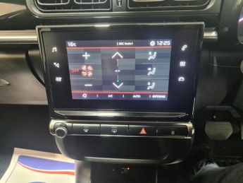CITROEN C3 1.2 PureTech PLUS Hatchback 5dr Petrol EAT6 Euro 6 (s/s) (110 ps