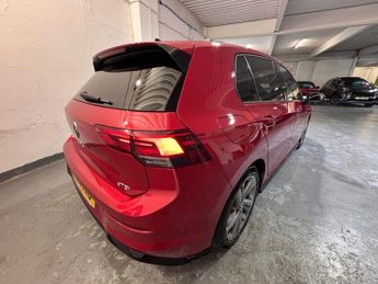VOLKSWAGEN GOLF 1.5 eTSI MHEV R-Line Hatchback 5dr Petrol Hybrid DSG Euro 6 (s/s