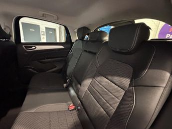 RENAULT ARKANA 1.6 E-TECH S Edition SUV 5dr Petrol Hybrid Auto 2WD Euro 6 (s/s)