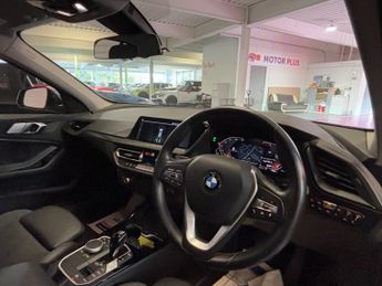 BMW 1 SERIES 1.5 118i Sport (LCP) Hatchback 5dr Petrol DCT Euro 6 (s/s) (136 