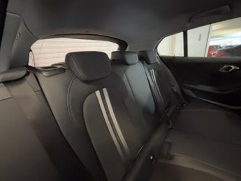 BMW 1 SERIES 1.5 118i Sport (LCP) Hatchback 5dr Petrol DCT Euro 6 (s/s) (136 