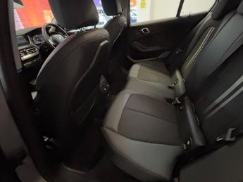 BMW 1 SERIES 1.5 118i Sport (LCP) Hatchback 5dr Petrol DCT Euro 6 (s/s) (136 