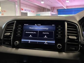 SKODA KAROQ 1.5 TSI ACT SE L SUV 5dr Petrol DSG Euro 6 (s/s) (150 ps)