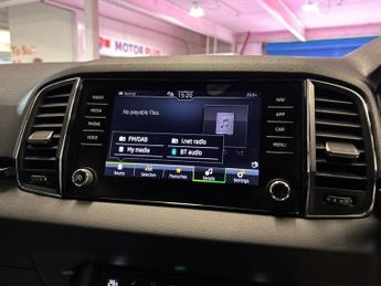 SKODA KAROQ 1.5 TSI ACT SE L SUV 5dr Petrol DSG Euro 6 (s/s) (150 ps)
