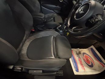 MINI HATCH 1.5 Cooper Hatchback 5dr Petrol Auto Euro 6 (s/s) (136 ps)