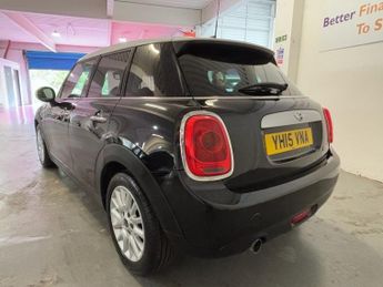 MINI HATCH 1.5 Cooper Hatchback 5dr Petrol Auto Euro 6 (s/s) (136 ps)