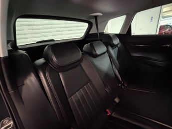 SKODA KAROQ 1.6 TDI SE L SUV 5dr Diesel DSG Euro 6 (s/s) (115 ps)