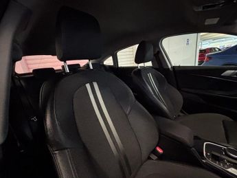 BMW 2 SERIES GRAN COUPE 1.5 218i Sport (LCP) Saloon 4dr Petrol DCT Euro 6 (s/s) (136 ps)