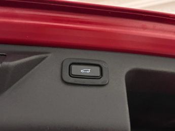 LAND ROVER DISCOVERY SPORT 2.0 D180 MHEV SE SUV 5dr Diesel Auto 4WD Euro 6 (s/s) (180 ps)