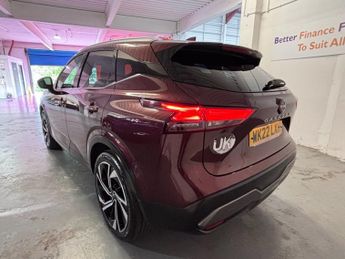 NISSAN QASHQAI 1.3 DIG-T MHEV Tekna+ SUV 5dr Petrol Hybrid XTRON Euro 6 (s/s) (