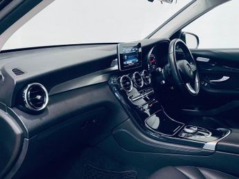 MERCEDES-BENZ GLC 2.0 GLC250 Urban Edition SUV 5dr Petrol G-Tronic+ 4MATIC Euro 6 