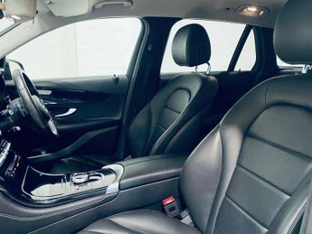 MERCEDES-BENZ GLC 2.0 GLC250 Urban Edition SUV 5dr Petrol G-Tronic+ 4MATIC Euro 6 