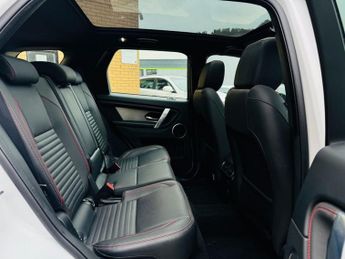 LAND ROVER DISCOVERY SPORT 1.5 P300e 12.2kWh R-Dynamic HSE SUV 5dr Petrol Plug-in Hybrid Au