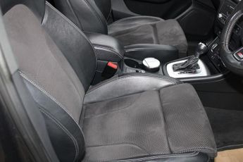 AUDI Q3 2.0 TDI S line Plus SUV 5dr Diesel S Tronic quattro Euro 6 (s/s)