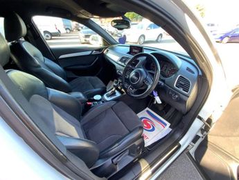 AUDI Q3 2.0 TDI S line Plus SUV 5dr Diesel S Tronic quattro Euro 6 (s/s)