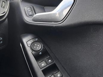 FORD FIESTA 1.0T EcoBoost MHEV Titanium X Hatchback 5dr Petrol Hybrid DCT Eu