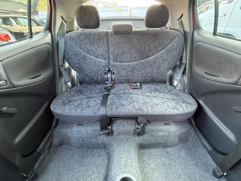 TOYOTA YARIS 1.3 VVT-i 16v CDX Hatchback 5dr Petrol Automatic (160 g/km, 85 b
