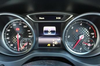 MERCEDES-BENZ A-CLASS 2.1 A200d AMG Line Hatchback 5dr Diesel 7G-DCT Euro 6 (s/s) (136