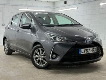 Toyota Yaris 1.5 VVT-h Icon Tech Hatchback 5dr Petrol Hybrid E-CVT Euro 6 (s/