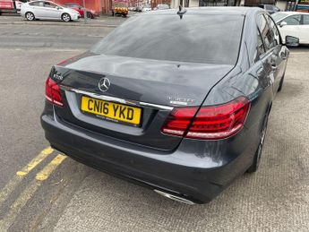 MERCEDES-BENZ E-CLASS  E220 BLUETEC AMG NIGHT EDITION 4DR SALOON 2.1 DIESEL AUTOMATIC 