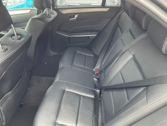 MERCEDES-BENZ E-CLASS  E220 BLUETEC AMG NIGHT EDITION 4DR SALOON 2.1 DIESEL AUTOMATIC 