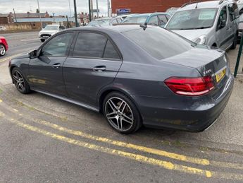 MERCEDES-BENZ E-CLASS  E220 BLUETEC AMG NIGHT EDITION 4DR SALOON 2.1 DIESEL AUTOMATIC 