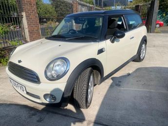 MINI Clubman 1.6 Cooper Estate 5dr Petrol Manual Euro 4 (120 ps)