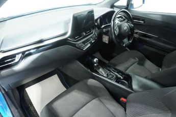 TOYOTA C-HR 1.8 VVT-h Dynamic SUV 5dr Petrol Hybrid CVT Euro 6 (s/s) (122 ps