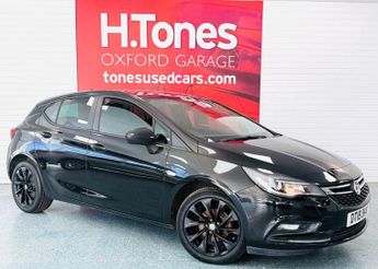 Vauxhall Astra 1.4i Tech Line Nav Hatchback 5dr Petrol Manual Euro 6 (100 ps)