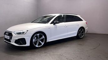 AUDI A4 AVANT 2.0 TDI 35 Black Edition Estate 5dr Diesel S Tronic Euro 6 (s/s)