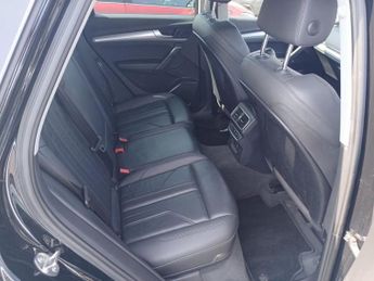 AUDI Q5 2.0 TDI Sport SUV 5dr Diesel S Tronic quattro Euro 6 (s/s) (190 