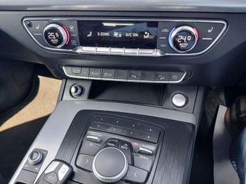 AUDI Q5 2.0 TDI Sport SUV 5dr Diesel S Tronic quattro Euro 6 (s/s) (190 