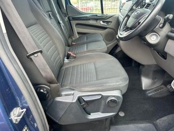 FORD TRANSIT CUSTOM 2.0 320 EcoBlue Limited Crew Van Double Cab 5dr Diesel Auto L2 H