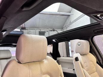 LAND ROVER RANGE ROVER SPORT 3.0 SD V6 Autobiography Dynamic SUV 5dr Diesel Auto 4WD Euro 5 (