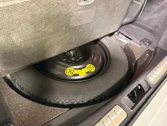 LAND ROVER RANGE ROVER EVOQUE 2.0 TD4 HSE Dynamic SUV 5dr Diesel Auto 4WD Euro 6 (s/s) (180 ps