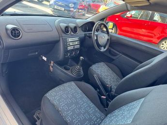 FORD FIESTA 1.25 Style Climate Hatchback 3dr Petrol Manual (147 g/km, 74 bhp