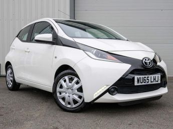 Toyota AYGO 1.0 VVT-i x-play Hatchback 5dr Petrol Manual Euro 5 Euro 5 (68 p