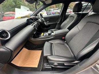 MERCEDES-BENZ A-CLASS 1.5 A180d Sport (Executive) Hatchback 5dr Diesel 7G-DCT Euro 6 (