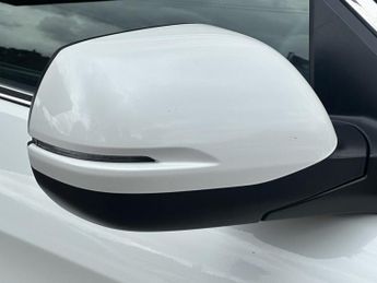 HONDA CR-V 2.0 i-VTEC SE Plus Navi SUV 5dr Petrol Auto 4WD Euro 6 (155 ps)