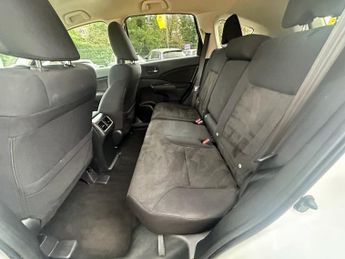 HONDA CR-V 2.0 i-VTEC SE Plus Navi SUV 5dr Petrol Auto 4WD Euro 6 (155 ps)