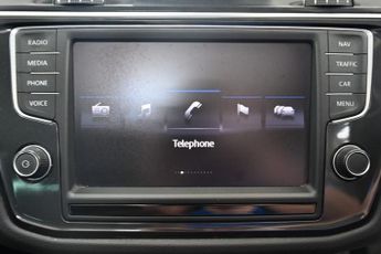 VOLKSWAGEN TIGUAN 2.0 TSI BlueMotion Tech SEL SUV 5dr Petrol DSG 4Motion Euro 6 (s
