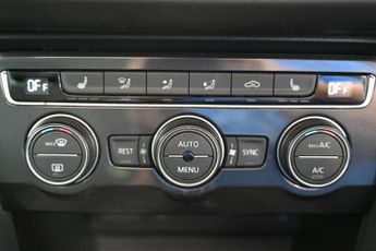 VOLKSWAGEN TIGUAN 2.0 TSI BlueMotion Tech SEL SUV 5dr Petrol DSG 4Motion Euro 6 (s