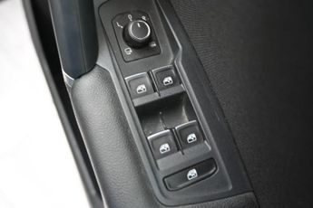 VOLKSWAGEN TIGUAN 2.0 TSI BlueMotion Tech SEL SUV 5dr Petrol DSG 4Motion Euro 6 (s