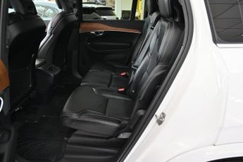 VOLVO XC90 2.0 D5 PowerPulse Inscription Pro SUV 5dr Diesel Auto 4WD Euro 6