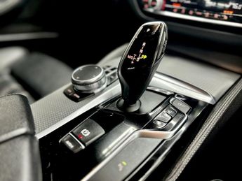 BMW 5 SERIES 2.0 520d M Sport Touring 5dr Diesel Auto Euro 6 (s/s) (190 ps)