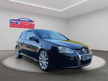 Volkswagen Golf R32 3.2 V6 R32 Hatchback 3dr Petrol DSG 4Motion (233 g/km, 247 bhp)