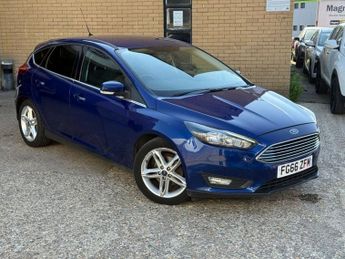 Ford Focus 1.0T EcoBoost Zetec Hatchback 5dr Petrol Manual Euro 6 (s/s) (12
